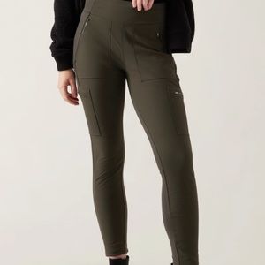 Athleta Headlands Hybrid Cargo Tight Deep Gray Size 12